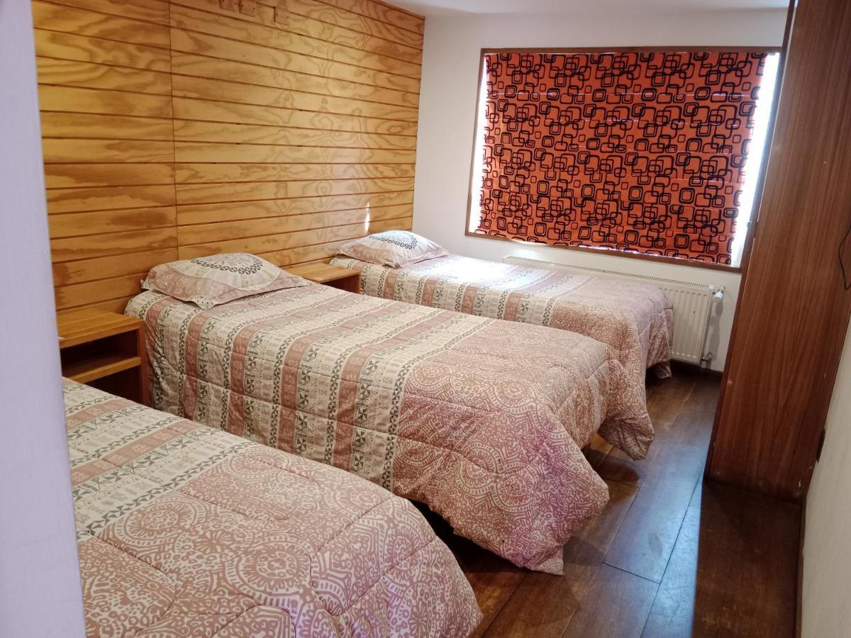 Almer Hostal 푼타아레나스 외부 사진